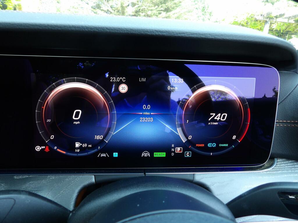 Mercedes-Benz E Class E200 Amg Line Edition 9G-tronic Silver #28