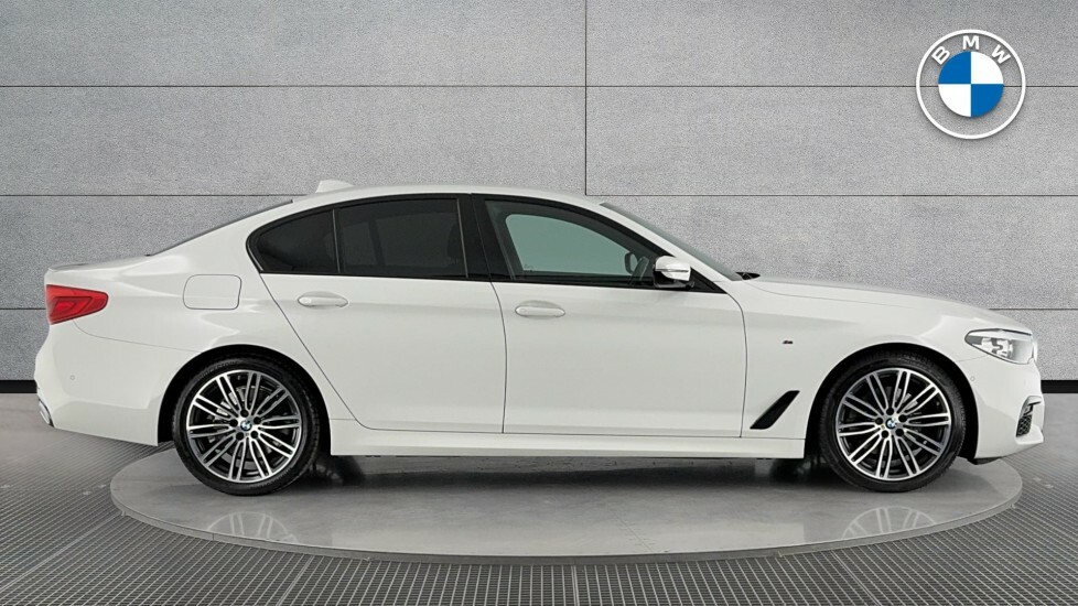 BMW 5 Series 520D M Sport Saloon YG19ADN #3