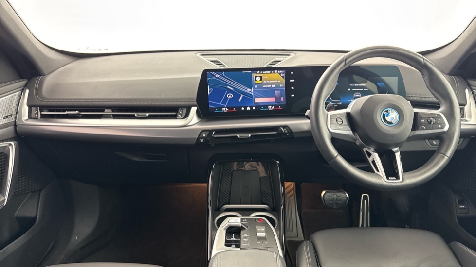BMW iX1 Ix1 Edrive20 M Sport #4