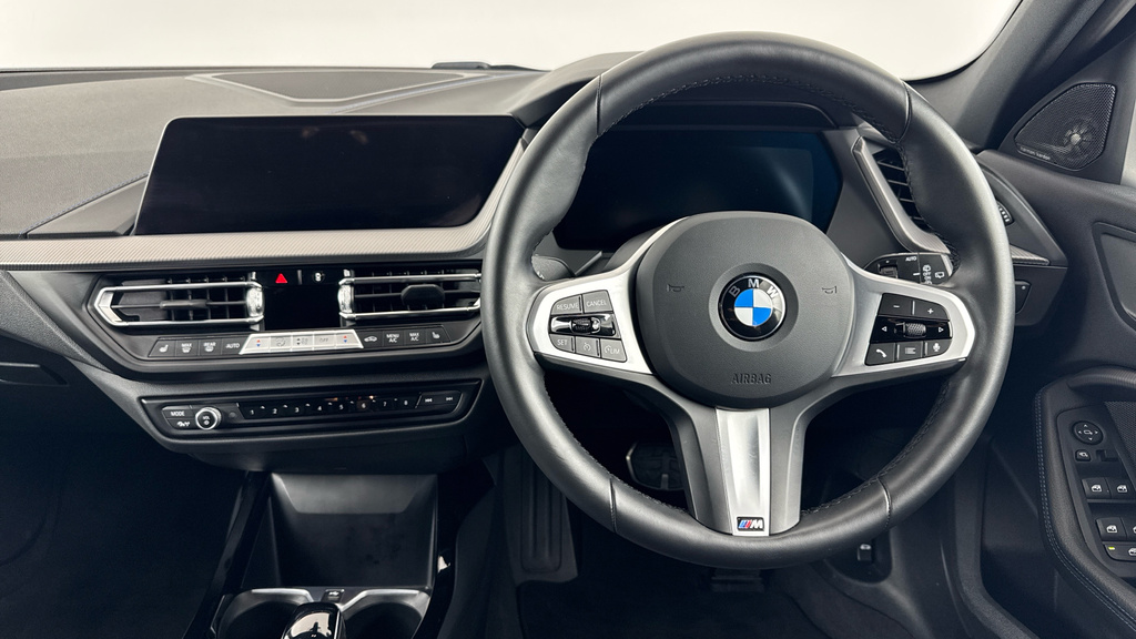 BMW 1 Series 116D M Sport #5