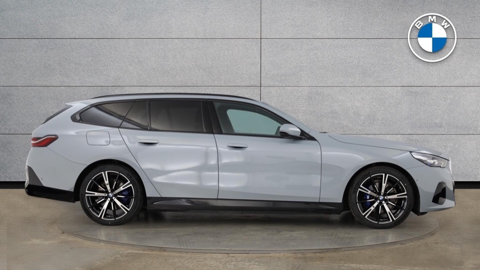 BMW 5 Series 530E M Sport Touring  #3