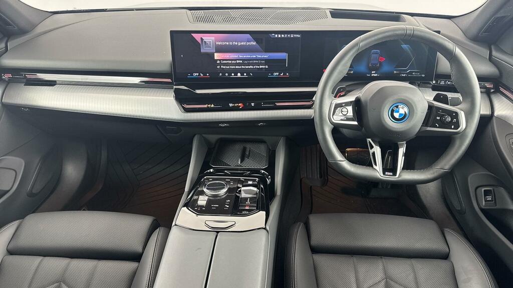 BMW 5 Series 530E M Sport Tech Plus Black #4