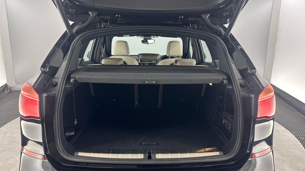 BMW X1 Xdrive20d Xline Grey #13