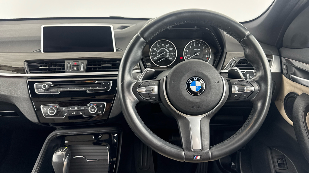 BMW X1 X1 Xdrive20i M Sport #5