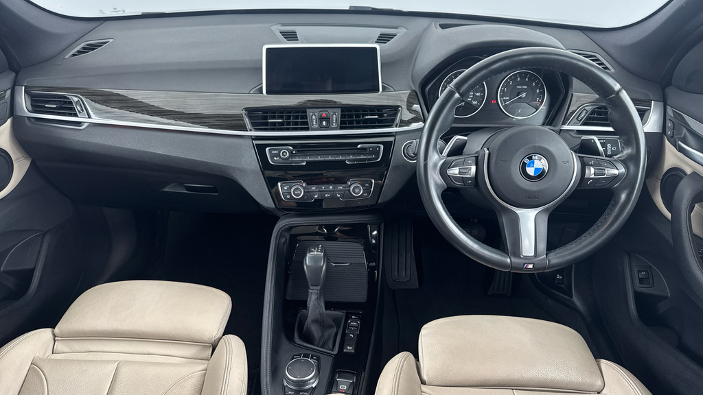 BMW X1 X1 Xdrive20i M Sport #4