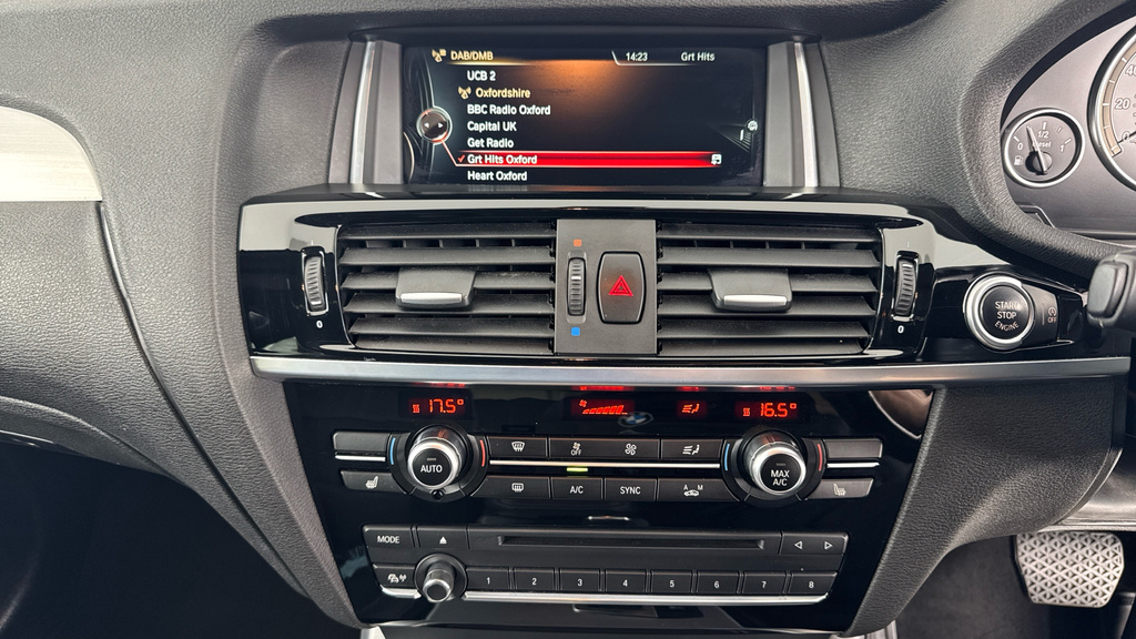 BMW X4 3.0 X4 Xdrive Red #8