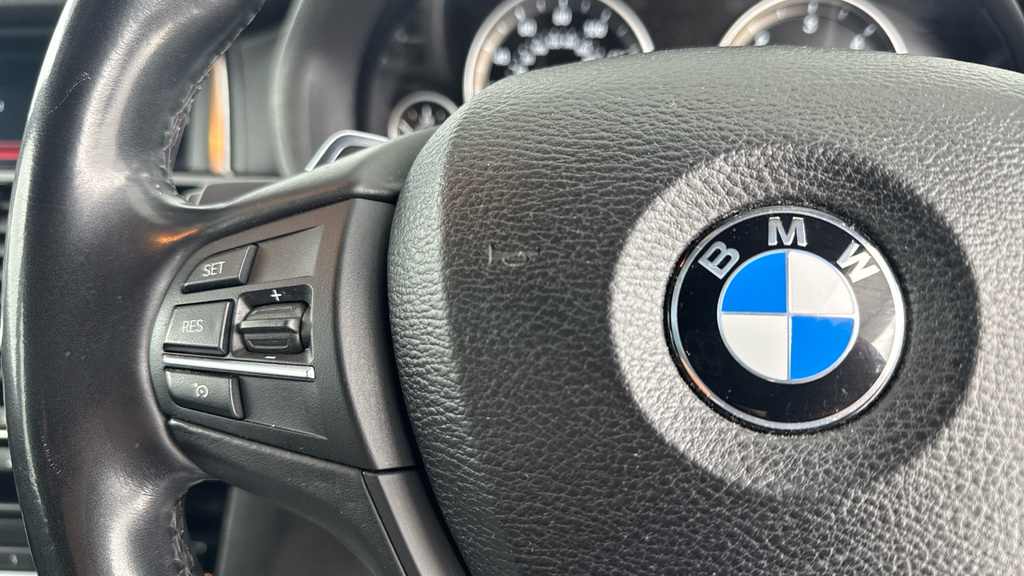 BMW X4 3.0 X4 Xdrive Red #17