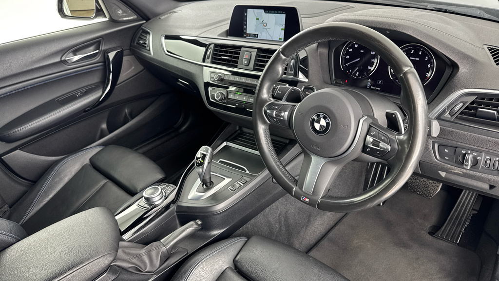 BMW 1 Series 120I M Sport Shadow Edition 5-Door  #6
