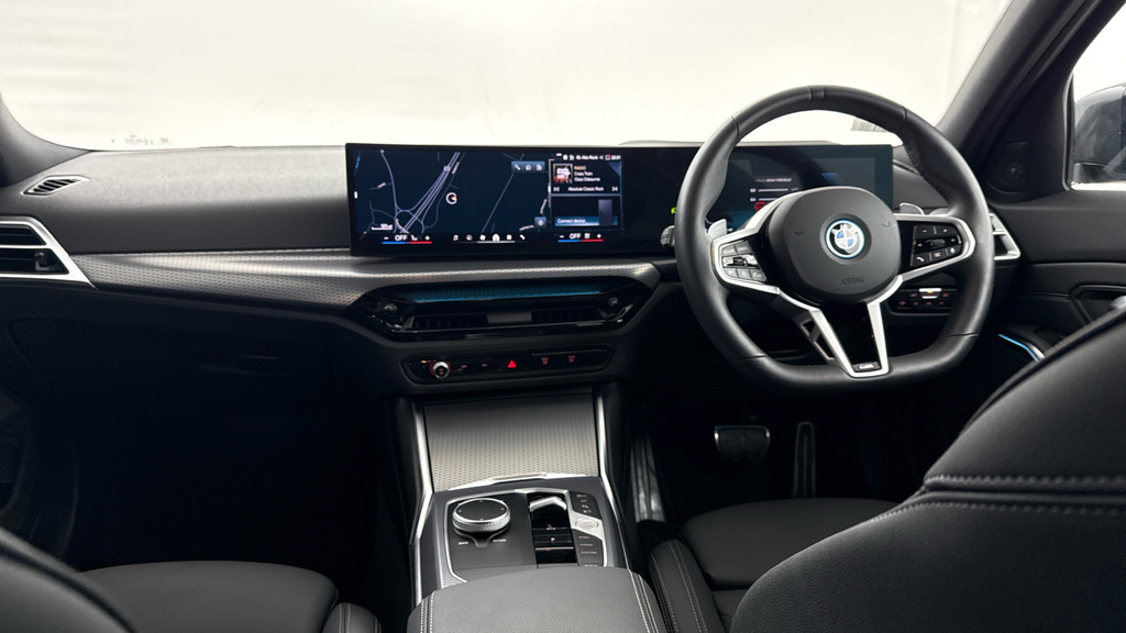 BMW 3 Series 330E M Sport Touring #4