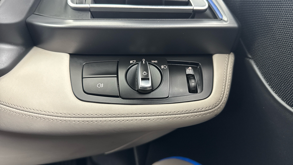 BMW i8 1.5 11.6Kwh 4Wd Ss Black #25