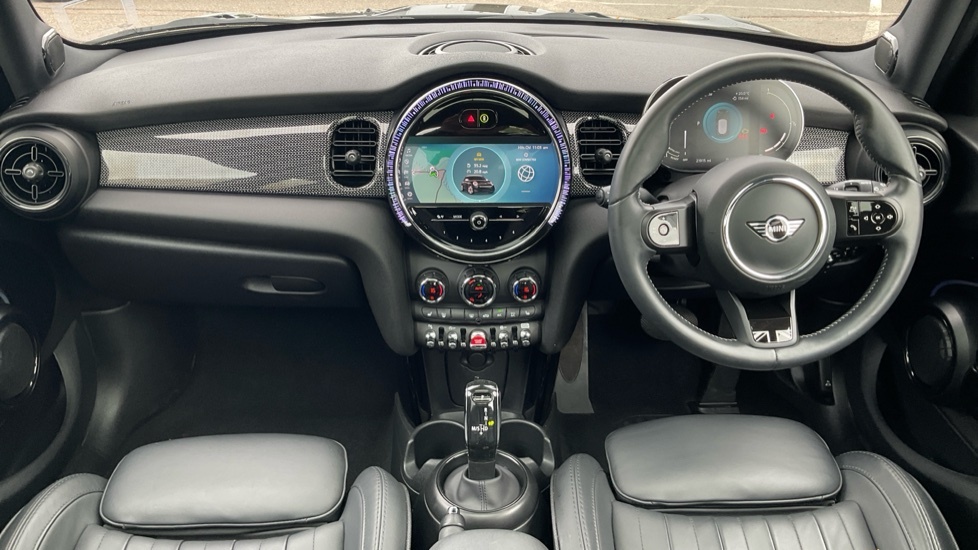 Mini Hatch 5-Door Hatch Cooper Exclusive BK23KXL Black #4