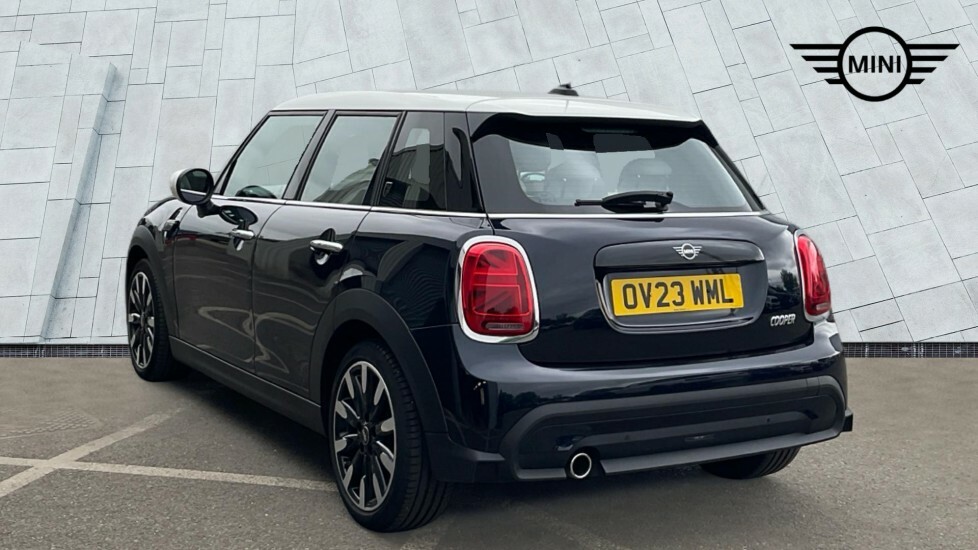 Mini Hatch 5-Door Hatch Cooper Exclusive OV23WML Black #2