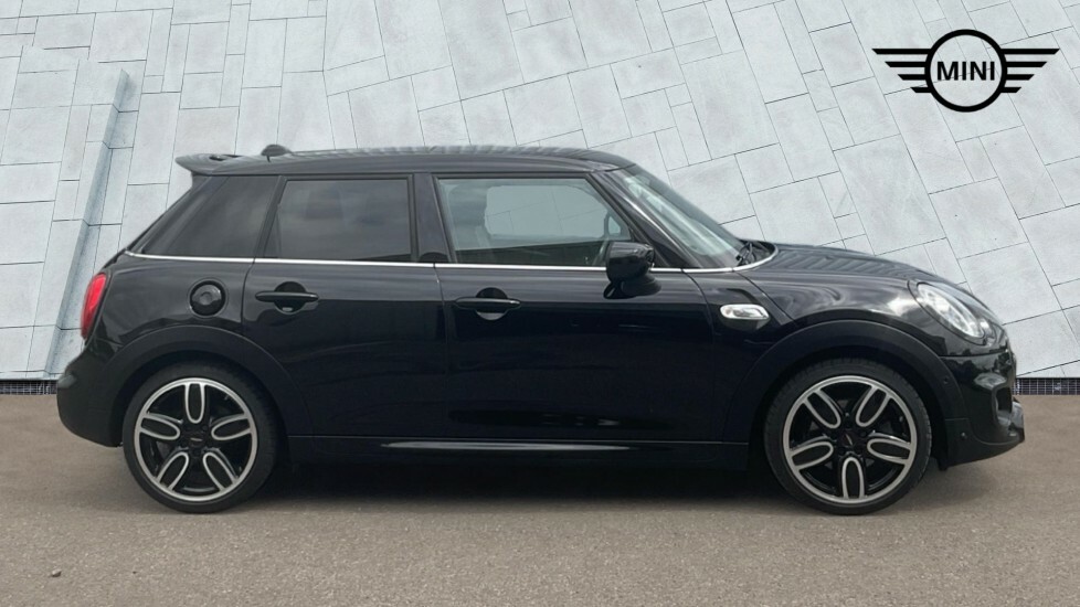 Mini Hatch 5-Door Hatch Cooper S Sport YF69XUX Black #3