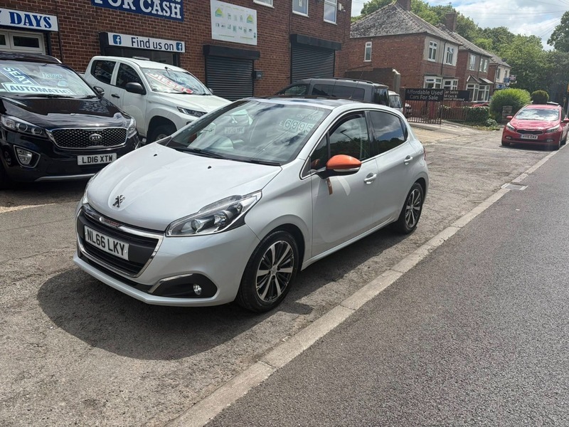 Peugeot 208 Roland Garros Buy No White #3