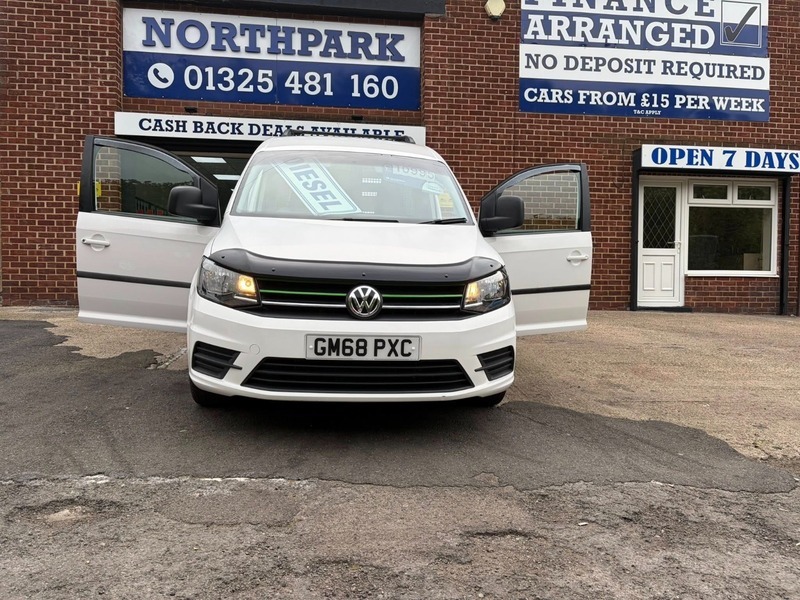 Volkswagen Caddy 2.0 Tdi Bluemotion Tech 102Ps Highline Nav Van Black #9