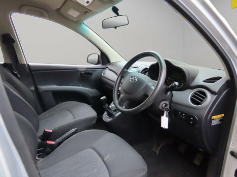 Hyundai I10 1.2 Active Euro EO63JGV Silver #6