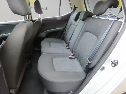 Hyundai I10 Active Blue #9
