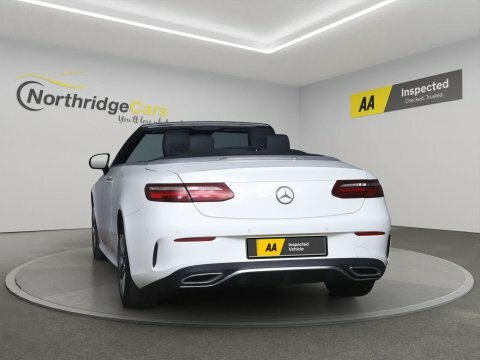Mercedes-Benz E Class 2.0 E220d Amg White #4