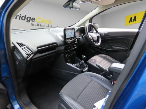 Ford Ecosport Hatchback White #8
