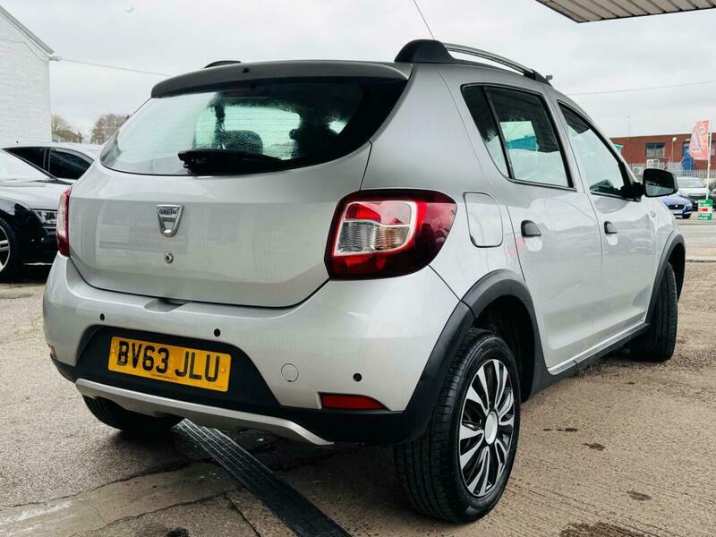 Dacia Sandero 1.5 Dci Laureate Euro Silver #4