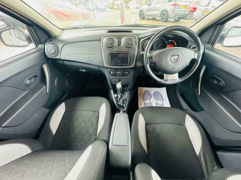 Dacia Sandero Access White #18