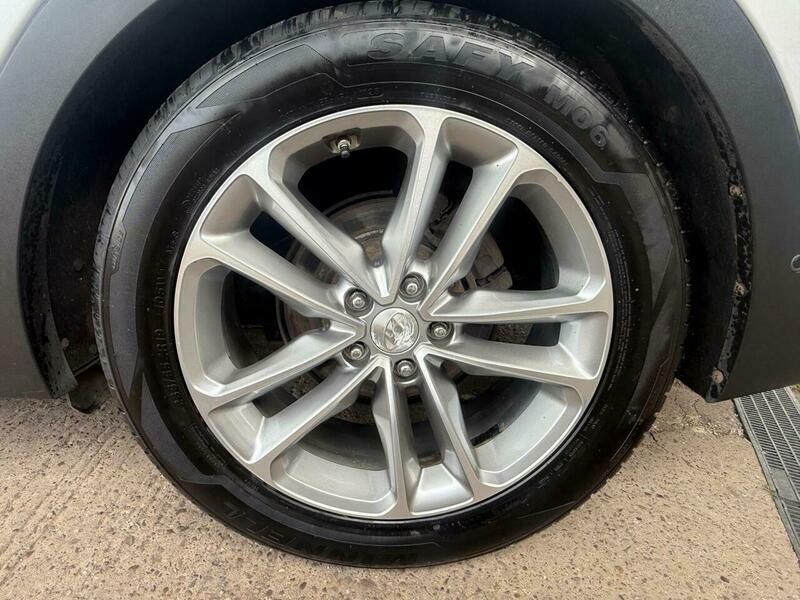 Hyundai Santa Fe Diesel Black #32