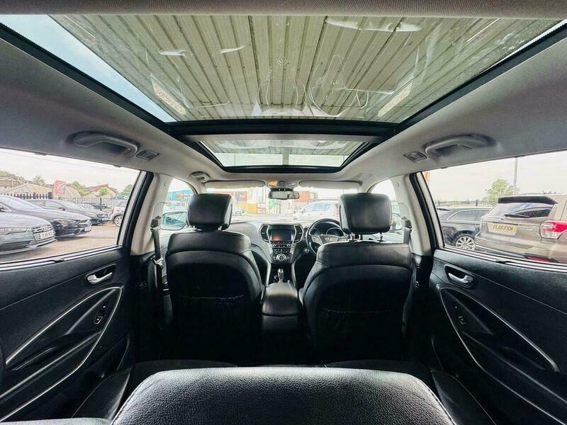 Hyundai Santa Fe Diesel Black #15