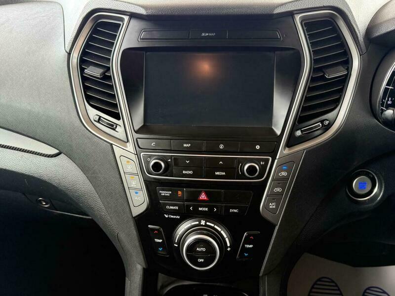 Hyundai Santa Fe Diesel Black #23