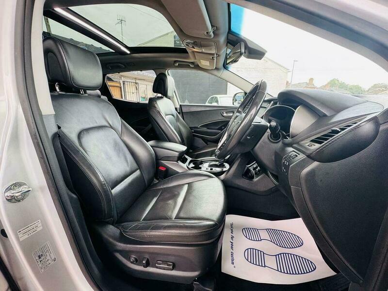 Hyundai Santa Fe Diesel Black #10