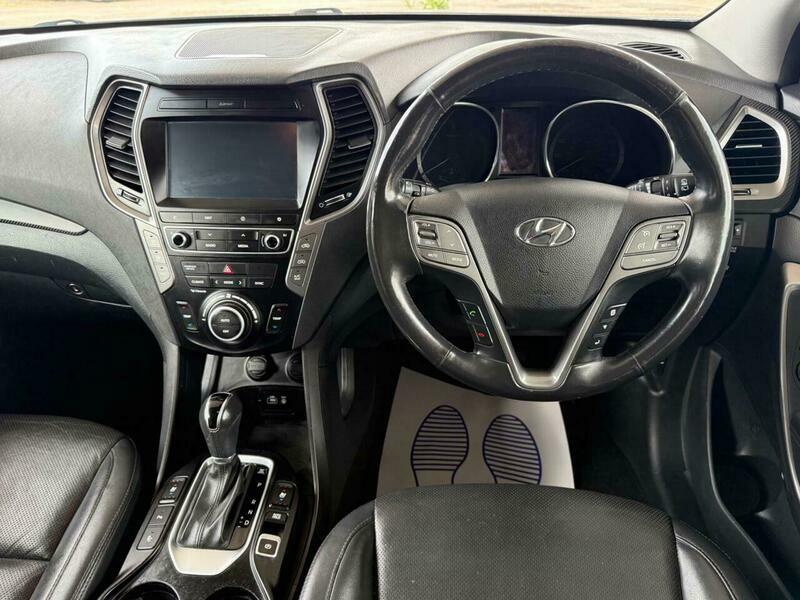 Hyundai Santa Fe Diesel Black #19
