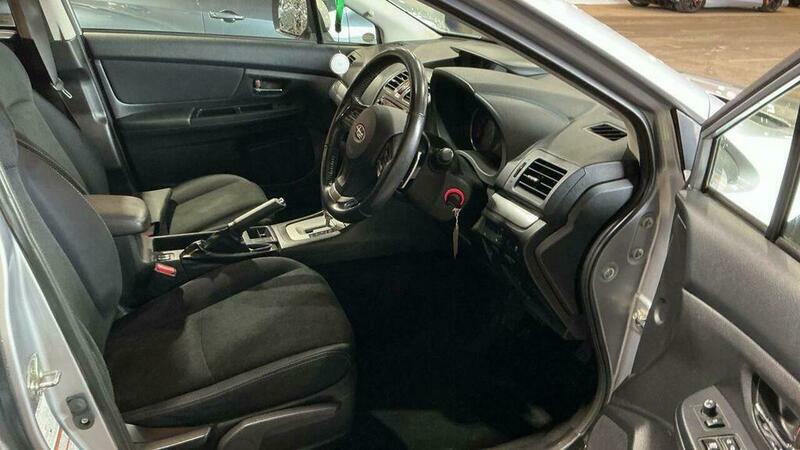 Subaru XV 2.0 I Se 150 Bhp White #11
