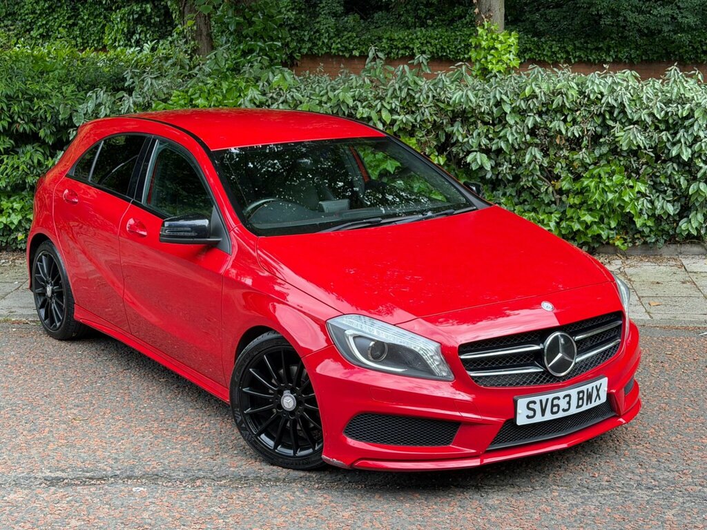 Mercedes-Benz A Class 1.6 A200 Amg Sport 7G-dct Euro 6 Ss SV63BWX Red #2