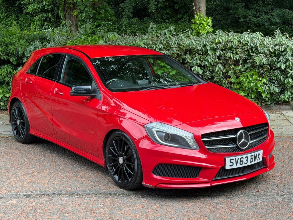Mercedes-Benz A Class 1.6 A200 Amg Sport 7G-dct Euro 6 Ss SV63BWX Red #3