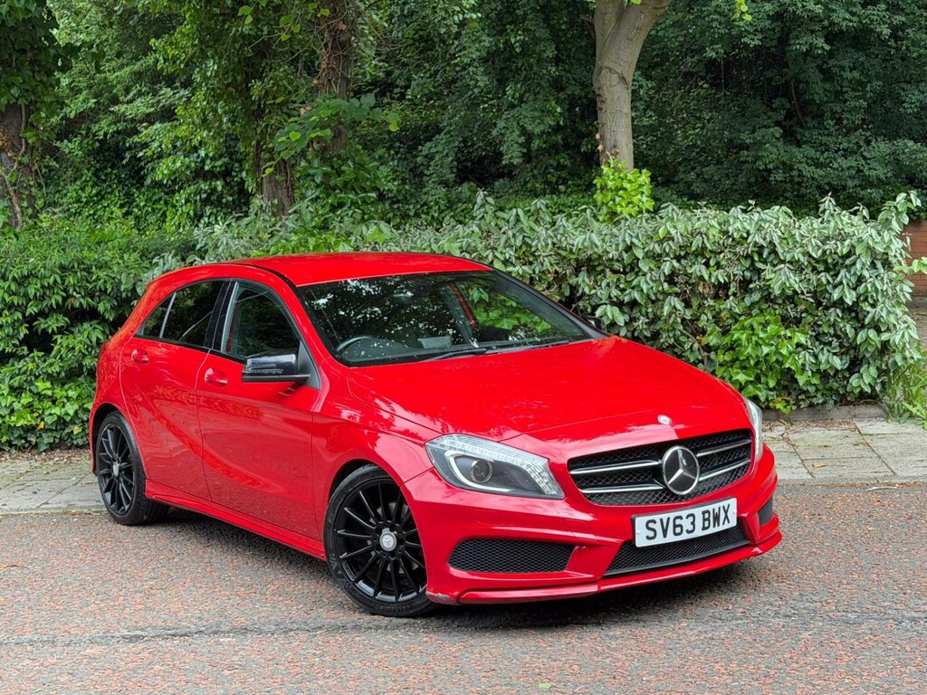 Mercedes-Benz A Class 1.6 A200 Amg Sport 7G-dct Euro 6 Ss SV63BWX Red #4