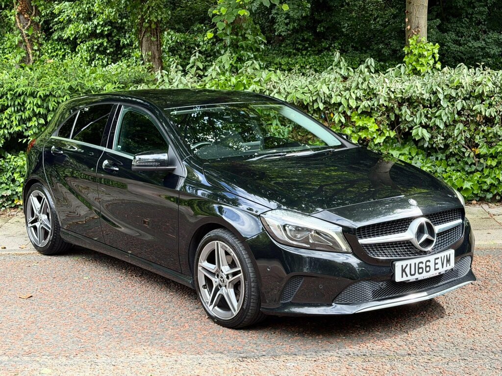 Mercedes-Benz A Class 2.1 A200d Sport Premium 7G-dct Euro 6 Ss KU66EVM Black #2