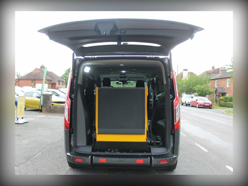 Ford Tourneo Custom 2.0 320 Ecoblue Titanium Wav Minibus Double Cab Grey #5