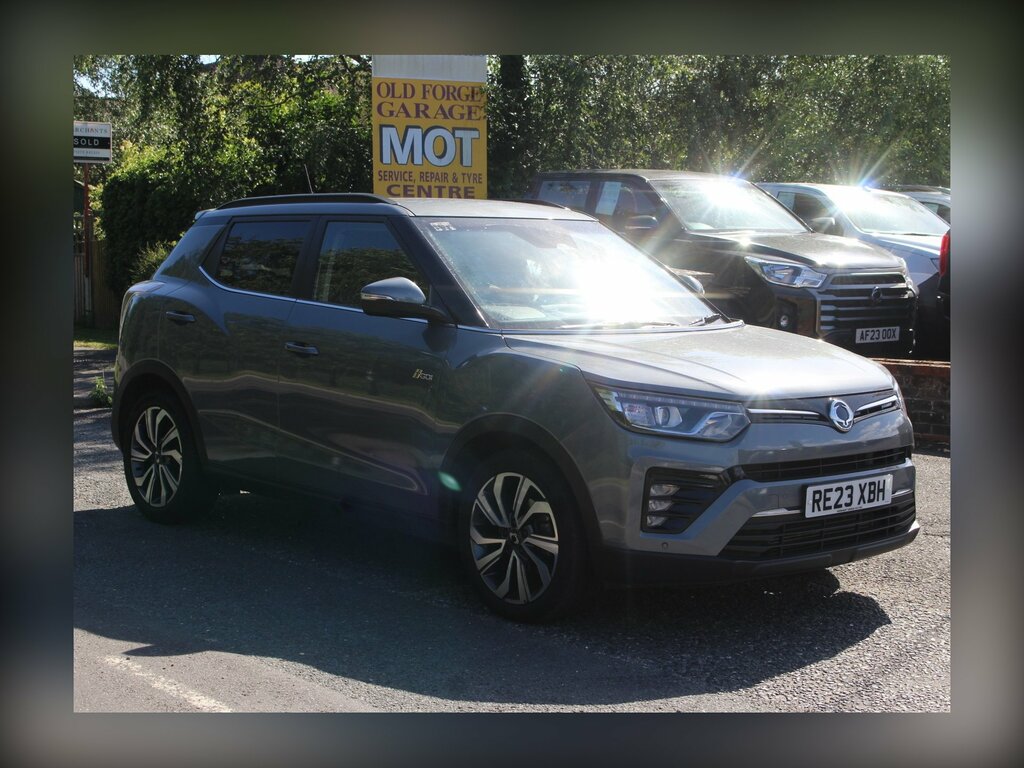 SsangYong Tivoli Ultimate Nav Blue #10