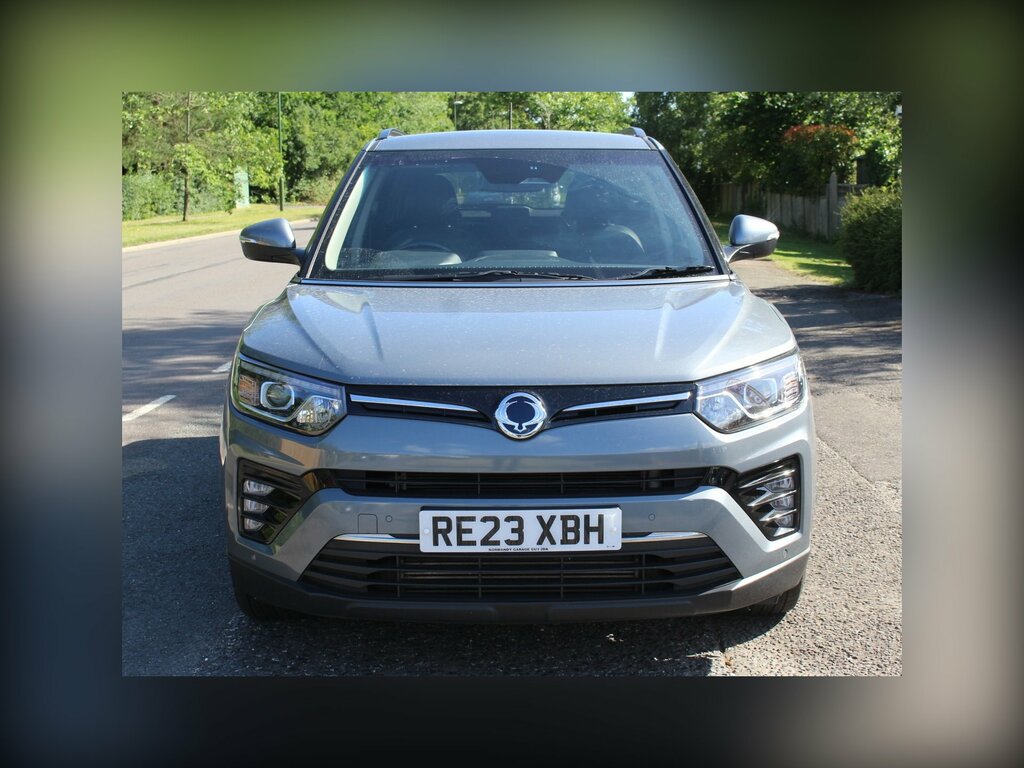 SsangYong Tivoli Ultimate Nav Blue #11