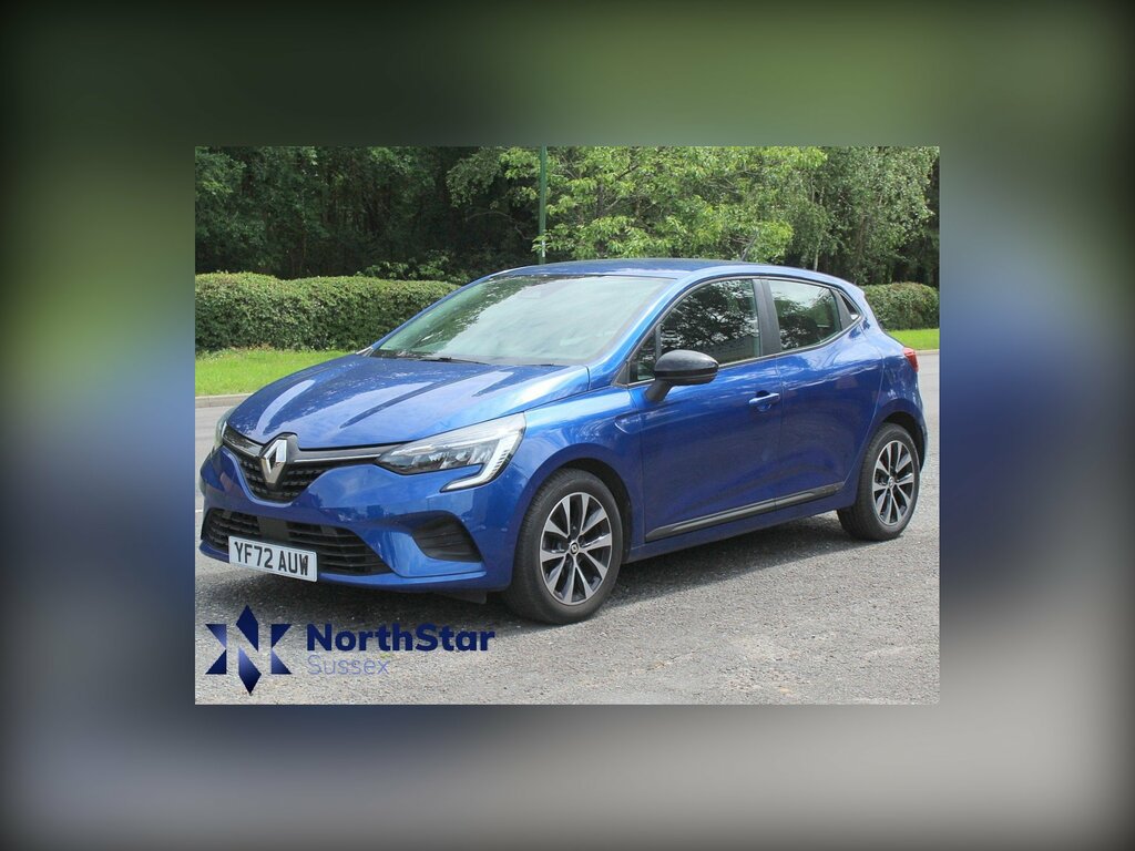 Renault Clio 1.0 Tce Evolution Hatchback Euro Blue