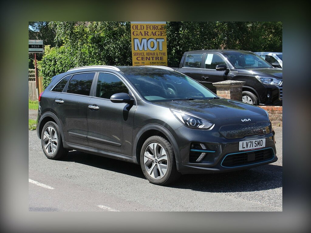 Kia e-Niro 64Kwh 3 Suv 201 Bhp Grey #3