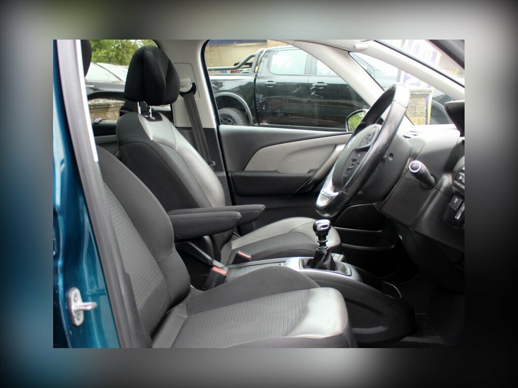 Citroen Grand C4 SpaceTourer Puretech Flair Plus Grey #44