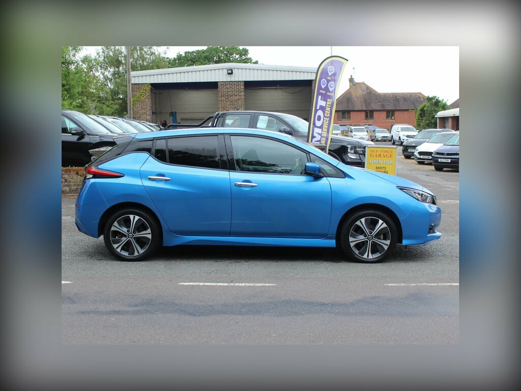 Nissan Leaf 62Kwh E N-tec Hatchback 217 Ps Blue #6