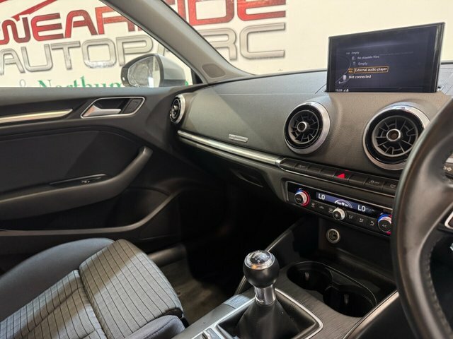 Audi A3 1.5 Tfsi Black Edition Grey #18