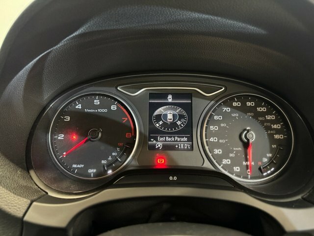 Audi A3 1.5 Tfsi Black Edition Grey #11