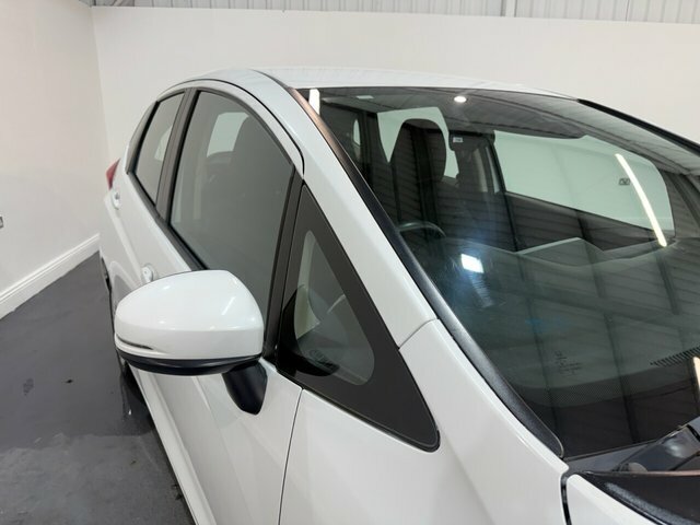 Honda Jazz 1.3 I-vtec S Hatchback Euro 6 S SN66NPV White #5
