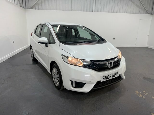 Honda Jazz 1.3 I-vtec S Hatchback Euro 6 S White