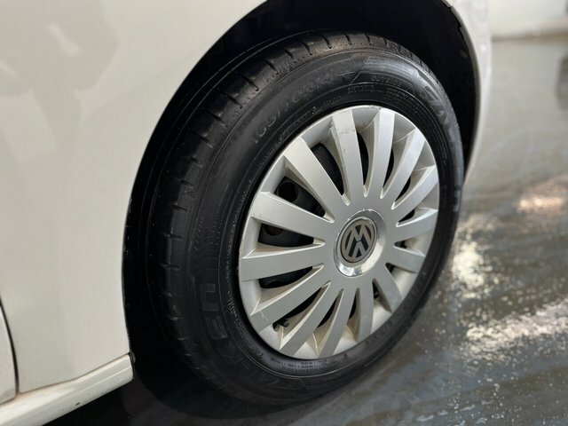 Volkswagen Up Move Up Used #9