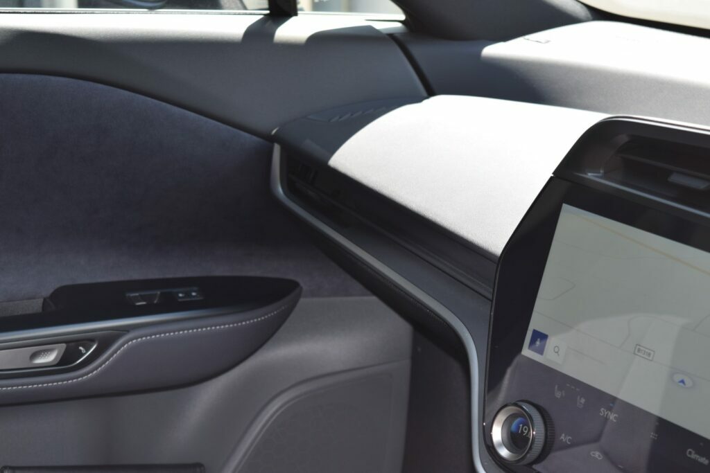 Lexus RZ 300E 71.4Kwh Premium Plus Blue #16