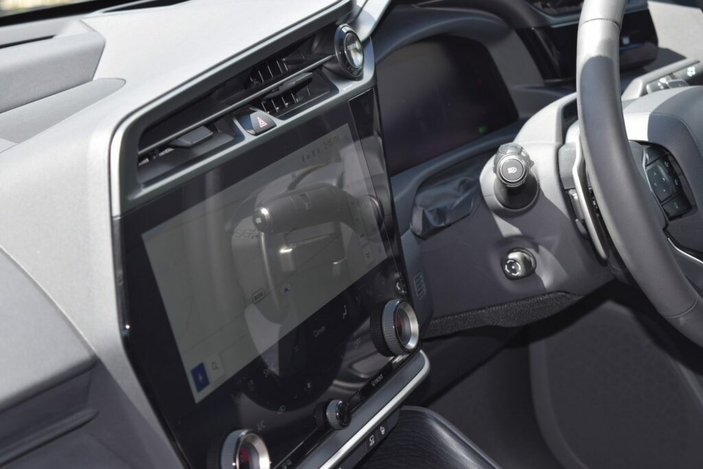 Lexus RZ 300E 71.4Kwh Premium Plus Blue #40