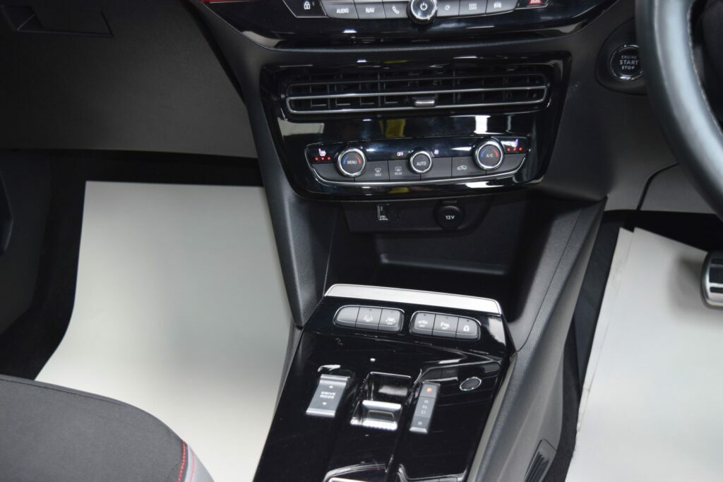 Vauxhall Mokka-e Mokka Ultimate Ev Black #30